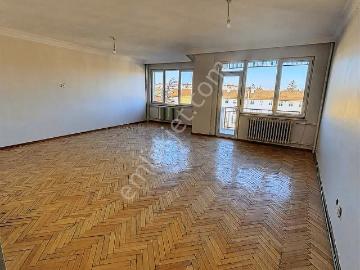 Krc İnşaattan Akarbaşı Mahallesinde Kiralık 3+1 Daire