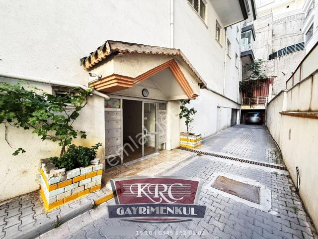 Krc'den Çağlayan Mah. Tıp Fakültesi Caddesinde Kiralık 2+1 Daire