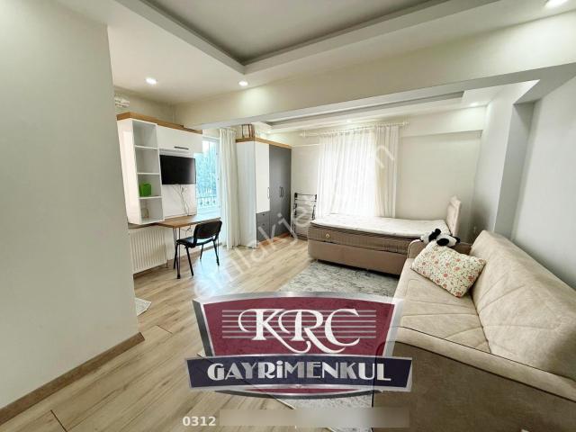 Krc'den Çağlayan Mahallesinde 1+0 Eşyalı Kiralık Daire
