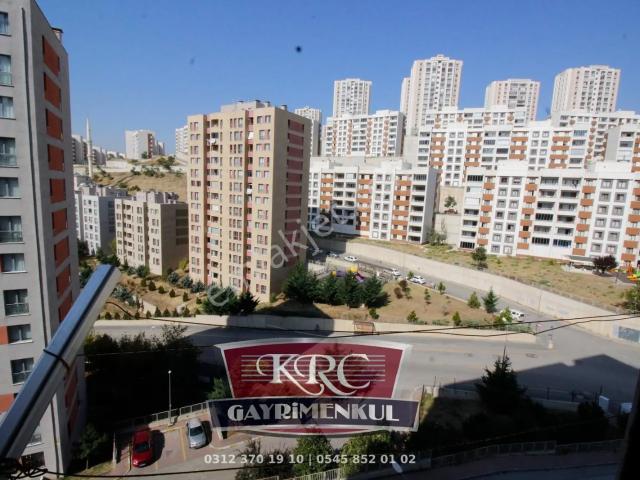 Krc'den Karaağaç Toki Bloklarında Oturuma Hazır Eşyalı 2+1
