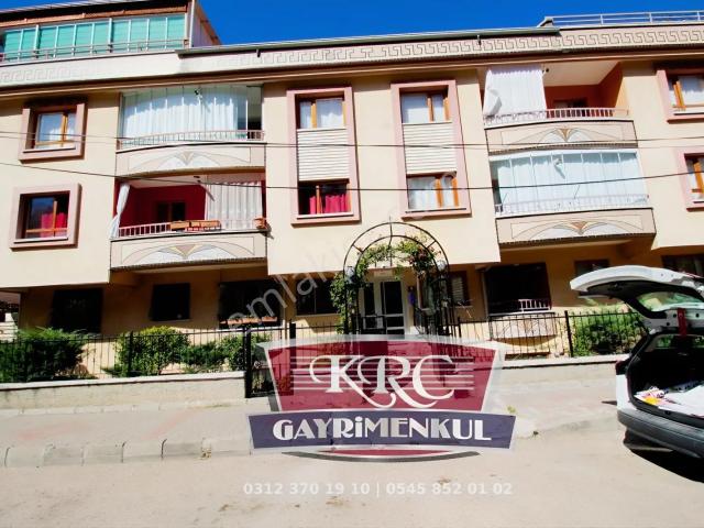 Krc'den Hüseyingazi Mahallesinde Kapalı Teraslı 5+1 Kiralık !