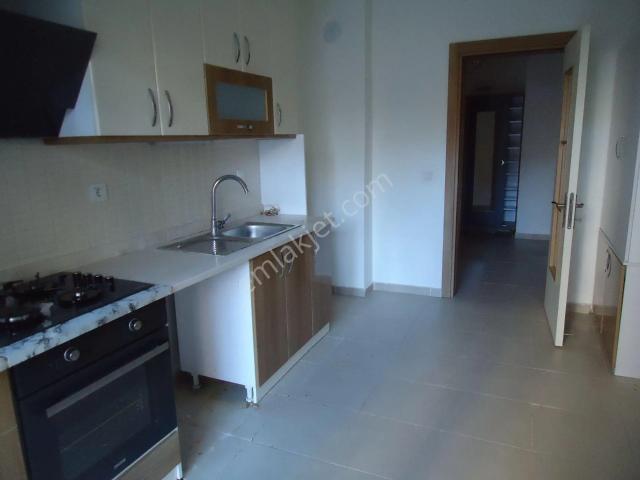 Krc'den Merkezi Konumda Toki Bloklarda Katta Kiralık 3+1 Daire