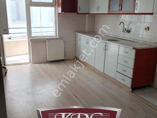 Krc'den Misket Mah. Trene Yürüme Mesafesinde 3+1 Kiralık