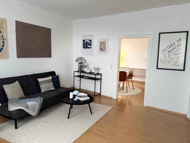Kreuz Apartments garage included, Bayreuth Amsterdam Apartments for Rent