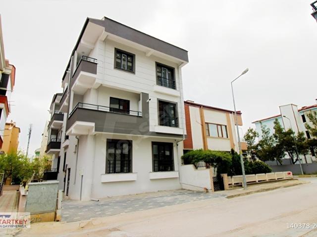 KREDİYE UYGUN,BAHÇELİEVLER BURHAN ERDAYI ORTAOKULU YANI1+1DAİRE