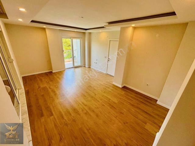Kredi Sorunsuz 1.kat 135m2 3+1 Asansörlü Bakımlı Daire