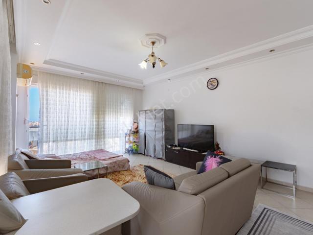 Krediye Uygun Oba Mah 2+1 Site İçerisinde Satılık Daire