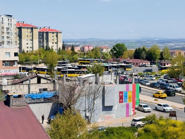 Krediye Uygun Eşref Bitlis Bulvarı Üstünde Önü Açık 4+1 Daire