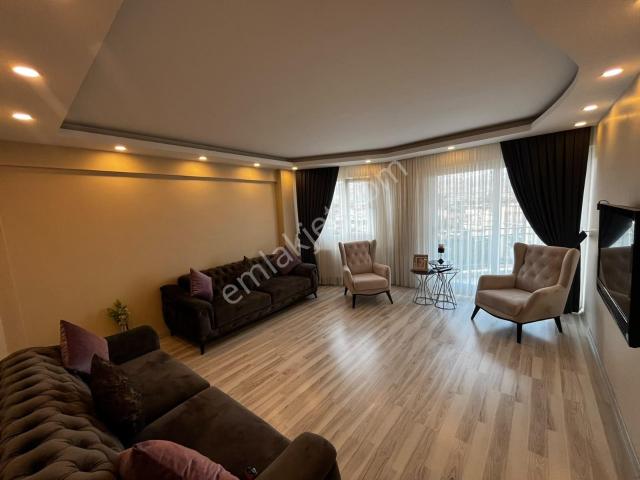Krediye Uygun Satılık 125 M² 5. Kat Asansörlü Doğalgazlı