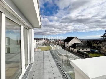KREMSER WOHNDOMIZIL3Zi 100qm Penthouse Eigentum, Lift, Tiefgarage, in beliebter Grünruhelage