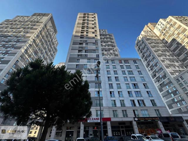 Kristalşehirde Metrobüse 5 Dakika Yürüme 1+1 75 M2 Kiralık Daire