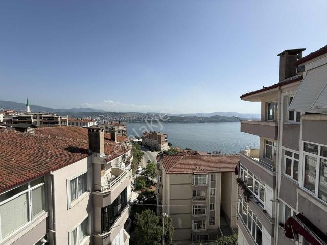 Kristal İz Gemlik'de Eşsiz Deniz Manzaralı Satılık Daire
