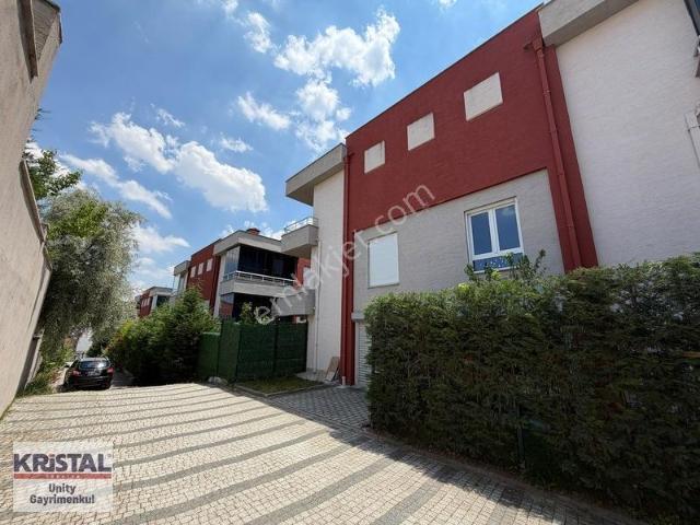 Kristal Unity'den 3+1 Özel Garajlı Satılık Villa