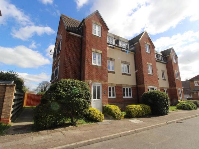 Kristiansand Way, Letchworth Garden. 2 bed apartment to rent £1,295 pcm £299 pw