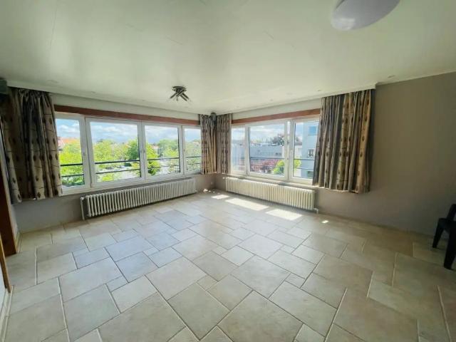 Kristus Koning NET LICHTRIJK appartement met mooi vergezicht, 2 slaapkamers