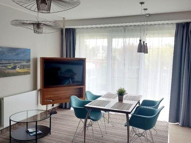 Nowoczesny apartament z balkonem i dostępem do basenu