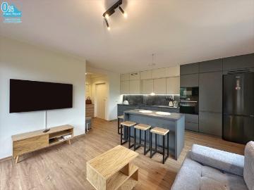 Nowoczesny apartament 46 m2 z balkonem i komórką w Krynicy