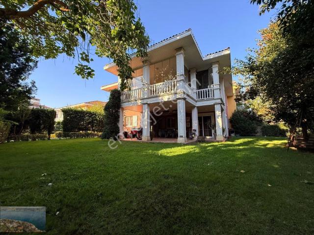 Kw'dan İstanbul İstanbul Evleri'nde 5+1 H Tipi Köşe Villa
