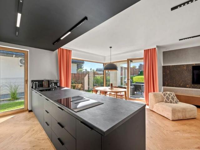 Kwiatowa 230 m², Bębło