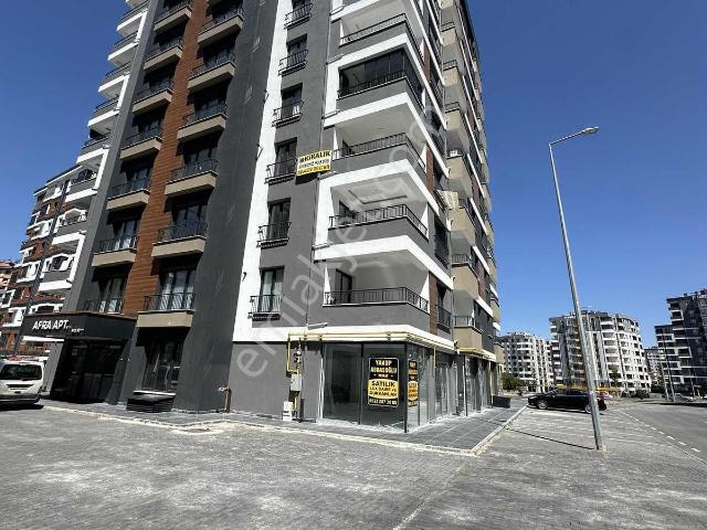 Küçük Ali'de Sıfır Kiralık 3+1 Şehir Merkezinde