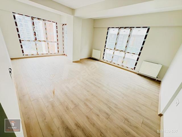 Küçükçekmece Cennet Mah. Kapalı Otoparklı 2+1 Kiralık Daire