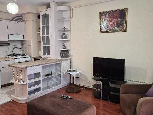 Küçükçekmece Atakent 3.etap Ta Arakat Full Eşyalı Temiz 1+1 47m2 Daire
