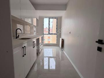 Küçükçekmece Halkalı'da Satılık 3+2 Dubleks Daire
