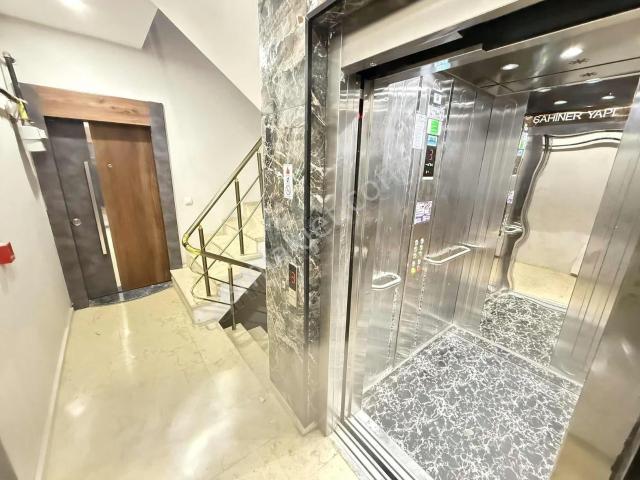 Küçükçekmece M.akif Mh Satılık Sıfır Dublex Daire Ve Seçenekler