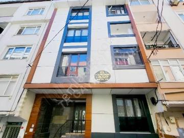 Küçükçekmece Sultan Murat Mah. Satılık 2+1 Aciliyetten Kelepir