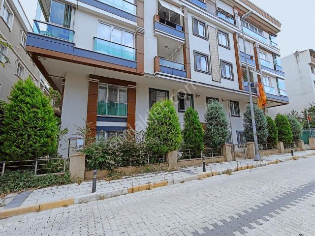 Küçükçekmece Yeni Binada Full Eşyalı Ankastreli Krediye Uygun Gi