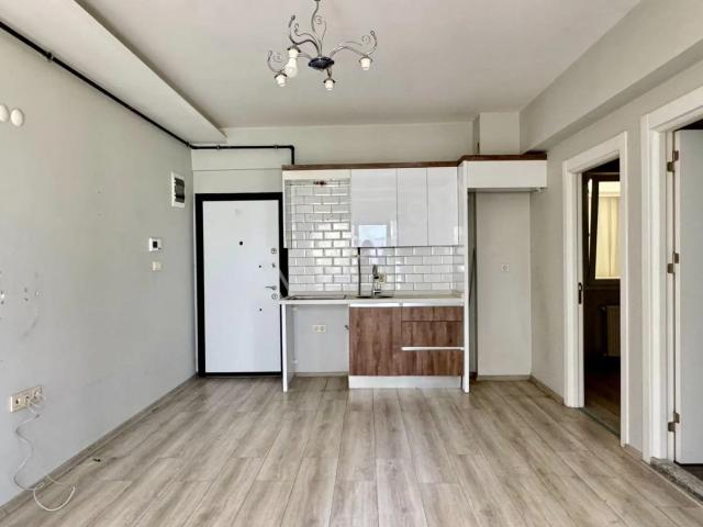 Küçükçiğli Merkeze Yakın Kiralık 2+1 Açık Mutfak Daire