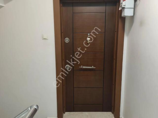 Küçük Çiğli 4+1 Bahçe Dubleksi Kapalı Otoparklı Daire