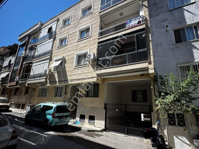 Küçükçiğli Metropol Hastanesi Yakını Satılık 3+1 Daire
