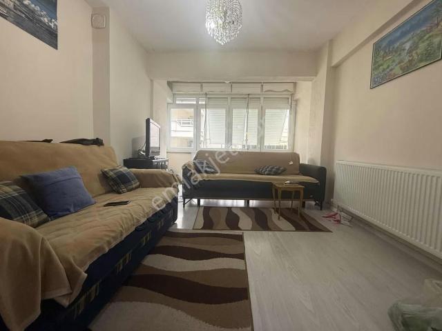 Küçük Kumla Da Deniz Görür Masrafsız Daire