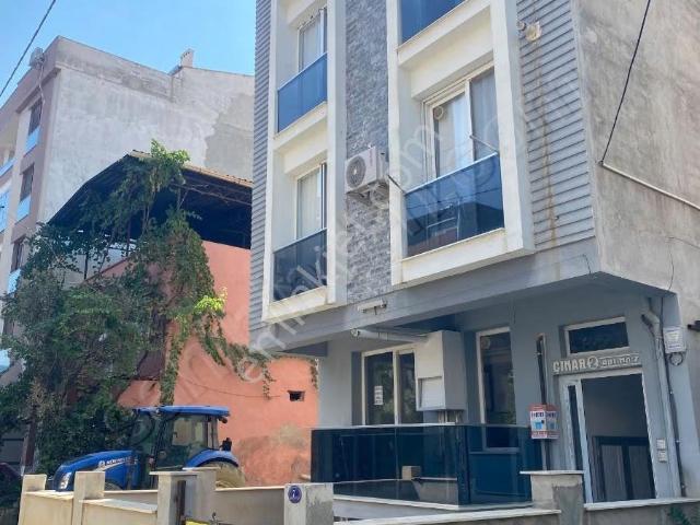 Küçük Menderes'ten Kiraz Yeni Mh 4 Yıllık Satılık Dubleks Daire