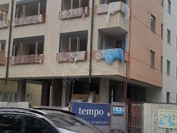KüçükEmlak'tan Bakırköy Kartaltepe'de kombili düz giriş katı 85metrekare 10.950 000 Tl