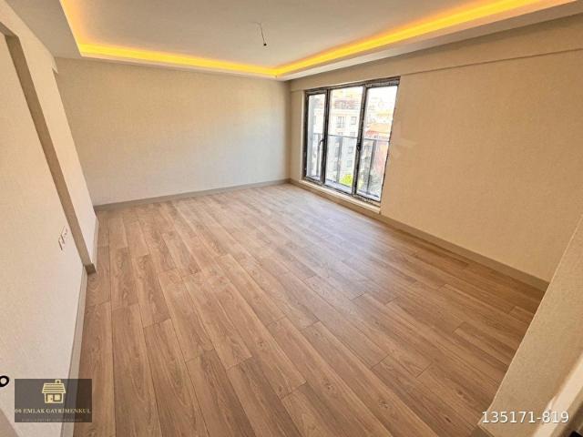 KÜÇÜKESAT BÜLBÜLDERESİ CD SIFIR LÜKS YAPILI 2+1 BAĞIMSIZ MUTFAK DUBLEKS DAİRE