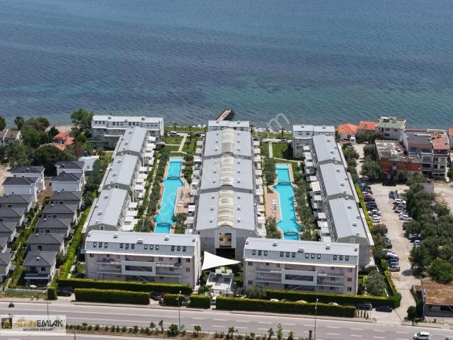 Küçükkuyu Port Sitesi'nin En Büyük Dairesi Denize Sıfır | 4+1