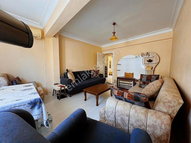 Küçükkuyuda Denize 100m Mesafede | 148 M2 3+1 Daire