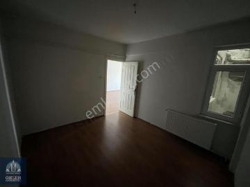 Küçükköyde Merkezi Konumda 110 M2 Kiralık 2+1 Daire