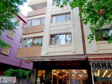 Küçükyalı Mektep Caddesi'nde 3+1 Kom.asan. Otoparklı 3+1 130m2