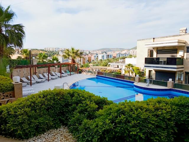Kuşadası My World Rezidans'ta Satılık 2+1 Daire