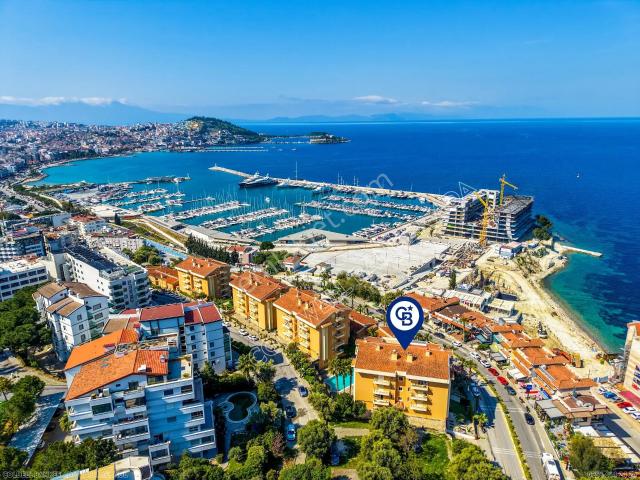 Kuşadası Marina Ege Vista Evlerinde Satılık 3+1 Prestijli Daire