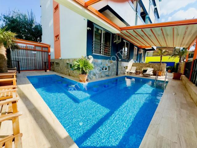 Kuşadası Marinada Satılık 1+1 Daire