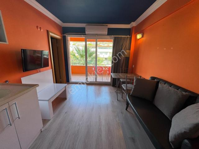 Kuşadası Marinada 1+1 Eşyalı Kiralık Daire