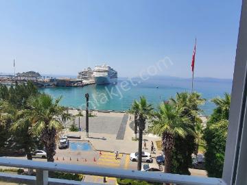 Kuşadası Merkez'de Dublex Kiralık Yalı Dairesi
