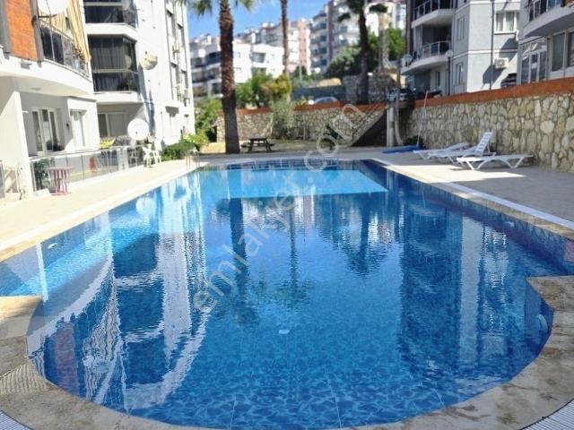 Kuşadası Merkezde Sıfır 2+1 Havuzlu Daıre