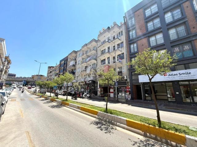 Kuşadası Merkezde Tüm Olanaklara Yakın 2+1 Kıralık Daıre