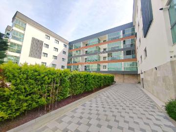 Kuşadası Merkez'de 2+1 Satılık Daire
