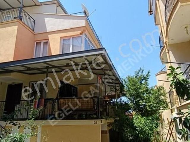 Kuşadası Nazilli Halk Pazarı Karşısı 4+2 Satılık Yazlık Villa